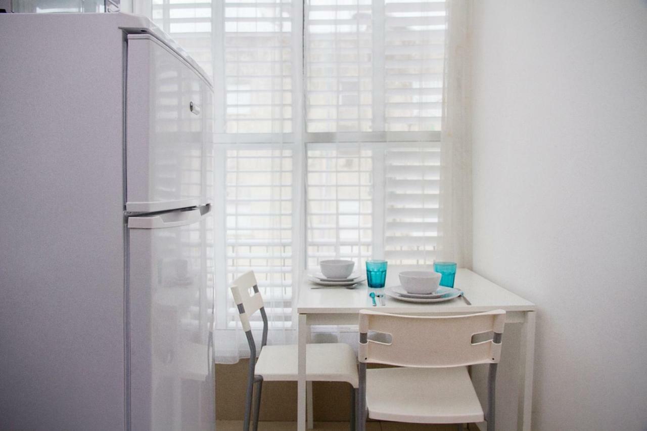 Apartment Serenity Bat Yam Exterior foto